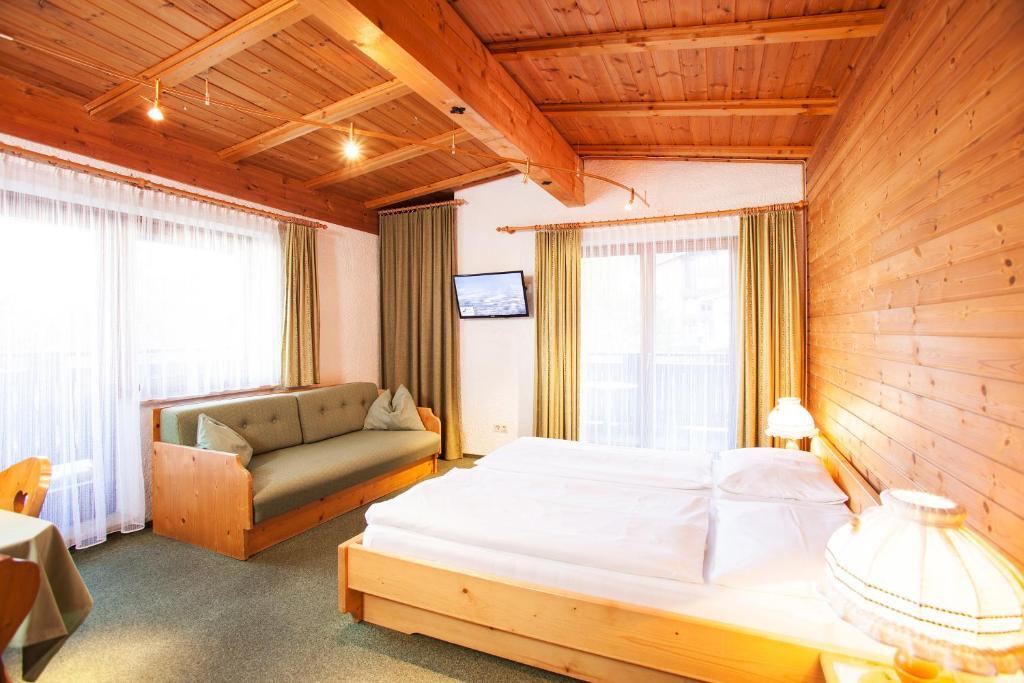 Johannahof Appartements Kaprun Pokoj fotografie
